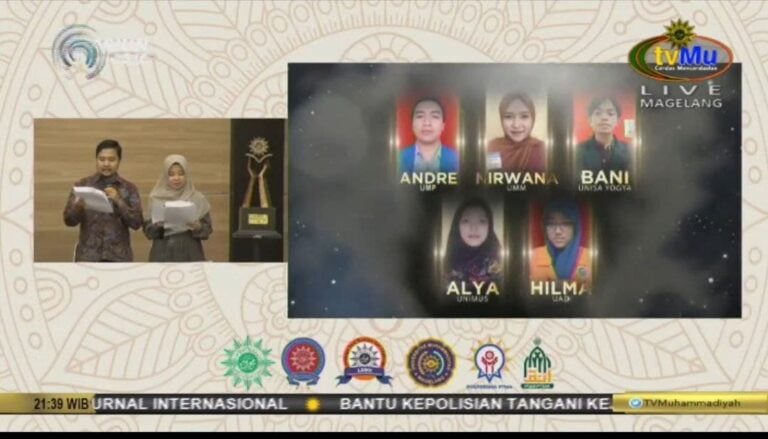 Medali Emas! Mahasiswa PBI UMM Sukses Sabet Medali Emas dalam PSM PTMA Tingkat Nasional V Tahun 2021