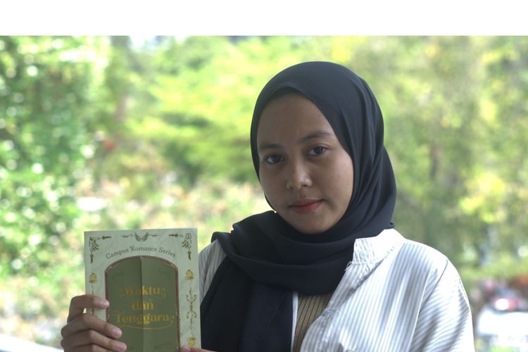 Wow! Baru Semester Satu Sudah Bersiap Sidang Skripsi. Berikut Kisah El, Mahasiswa Prodi PBI FKIP UMM