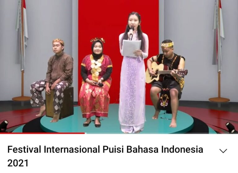 Festival Puisi Internasional 2021, Kolaborasi Musikalisasi Puisi Mahasiswa PBI UMM dengan Mahasiswa BIPA UMM Asal Vietnam