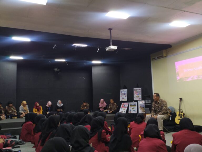Hadir Langsung dalam Pengenalan Prodi PBI FKIP UMM, Rektor UMM: Selamat Datang Calon Pendidik Masa Depan