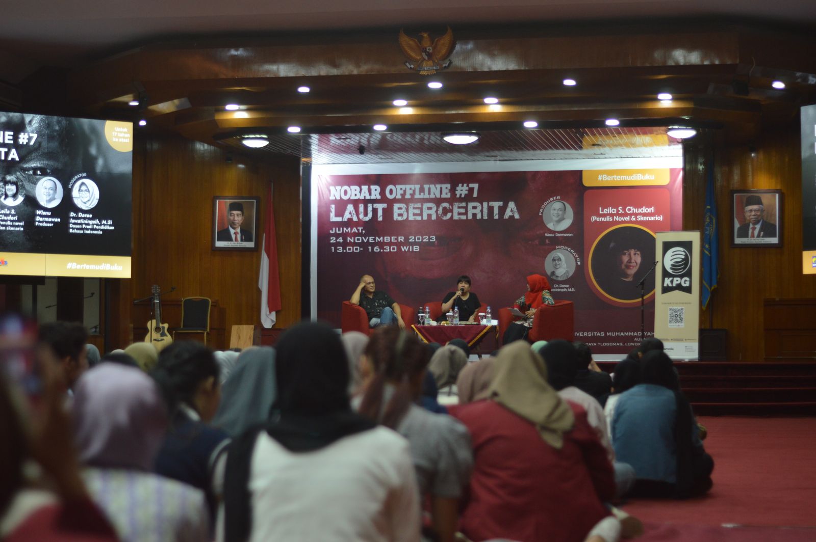 Kolaborasi CoE Entrepreneur Perbukuan Prodi PBI UMM dan KPG Gelar Nobar dan Bedah Buku Laut Bercerita Bersama Leila S. Chudori
